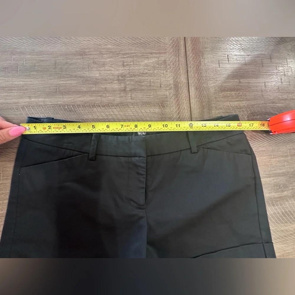 Mossimo Women's Black Cotton Stretch Cuffed Chino Short Shorts Size 8 - Picture 7 of 12